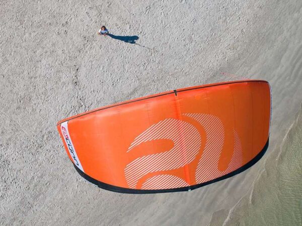 PLKB - Peter Lynn - Synergy Kite - Image 5