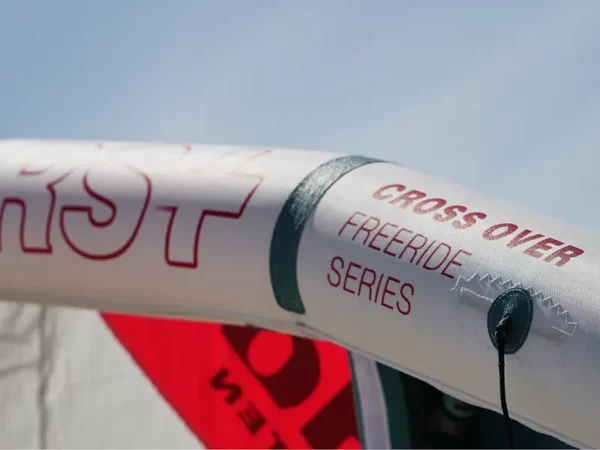 Eleveight RS+ V1 Kitesurfing Kite - Image 3